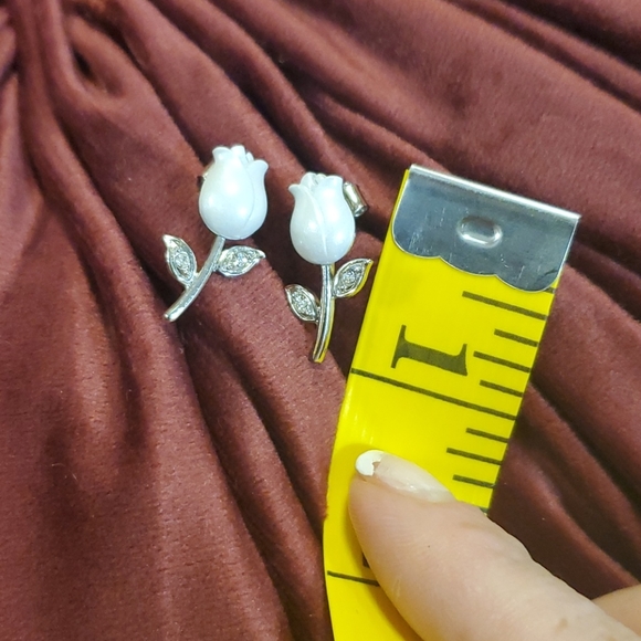 Tulip earrings - Picture 3 of 4